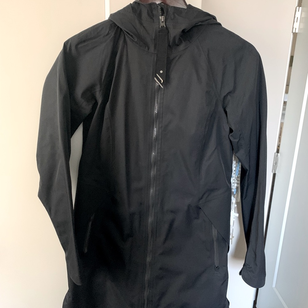 Lululemon rain jacket